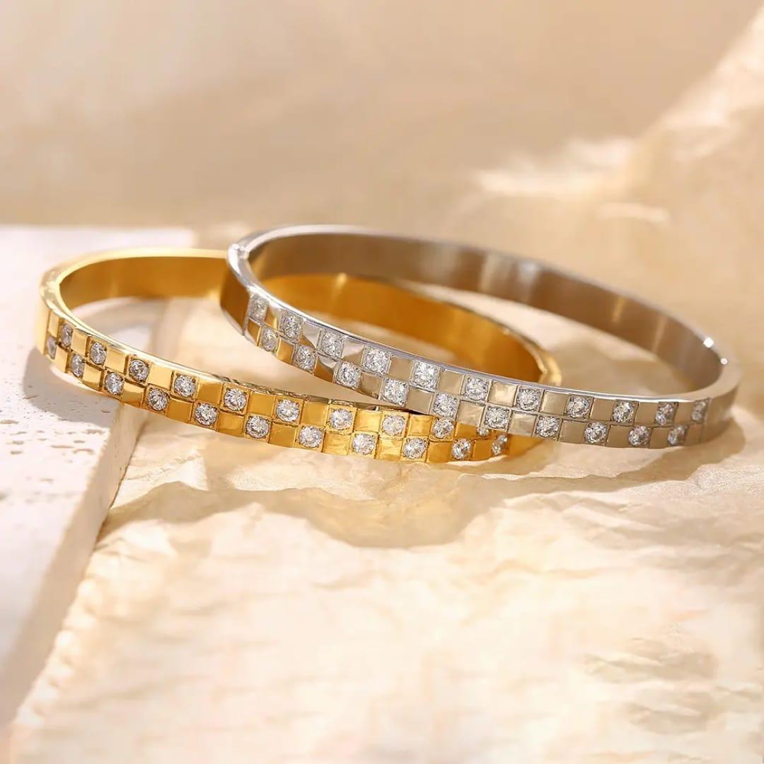 Regal Grid Bangle QROSH